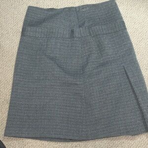 Tailor B.Moss Elegant Gray Patterned Skirt